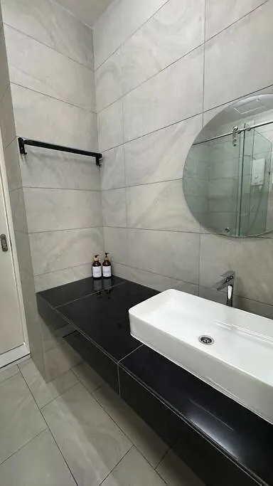 Sky Trees Bukit Indah Aeon 2Bed 5Pax Netflix Disney 조호르 바루