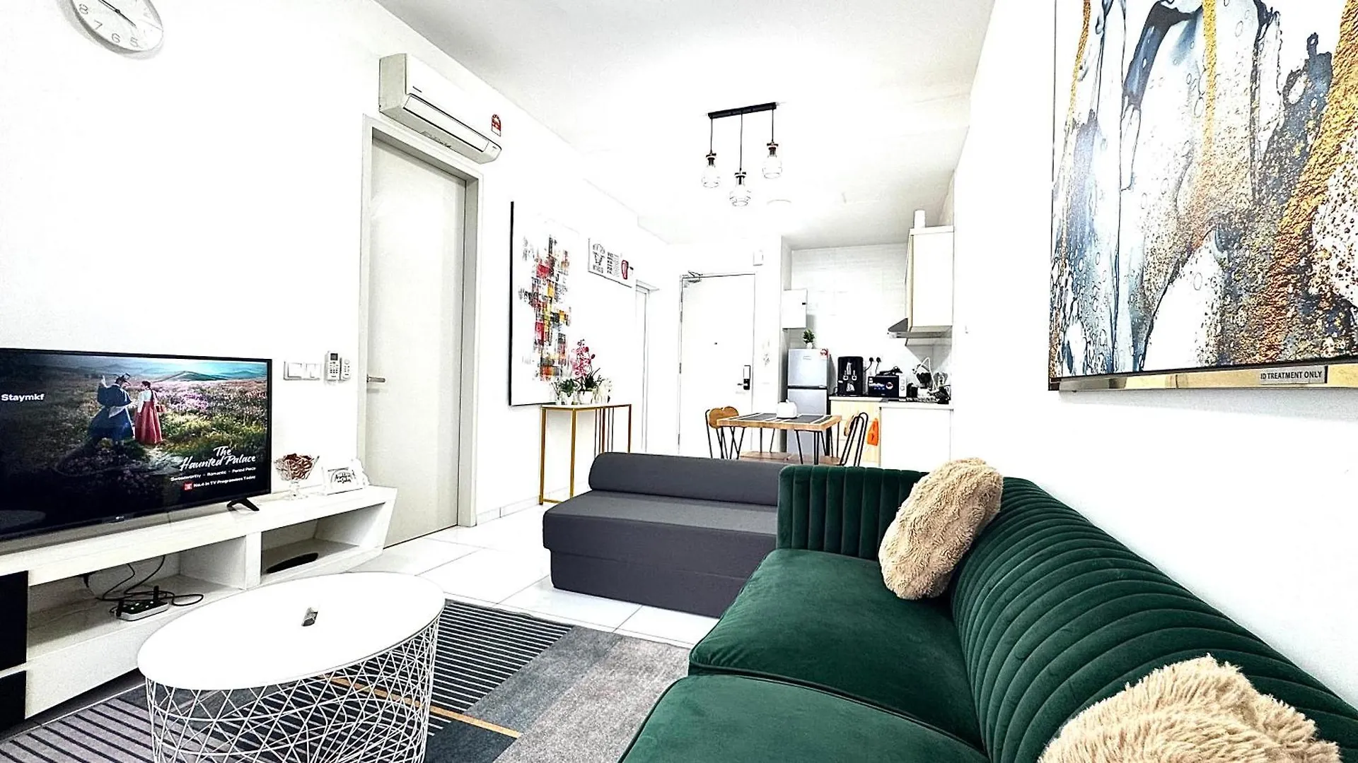 Ferienwohnung Sky Trees Bukit Indah Aeon 2Bed 5Pax Netflix Aircond Johor Bahru 0*,  Ma­lay­sia